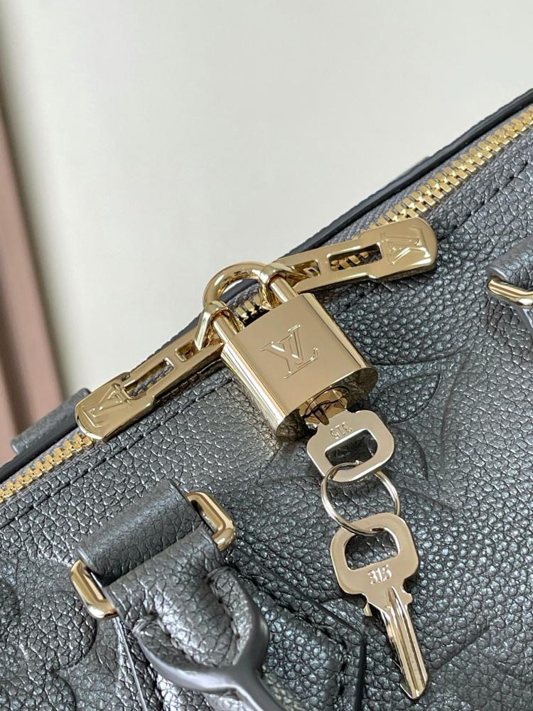 لوي فيتون Speedy Bandoulière مقاس 20.5cm
