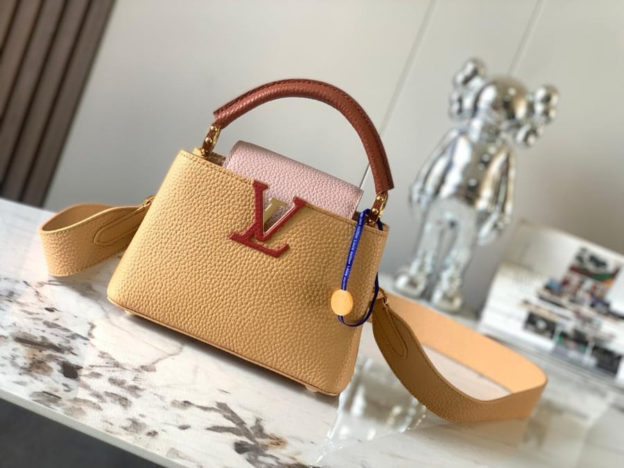 لوي فيتون Capucines مقاس 21cm