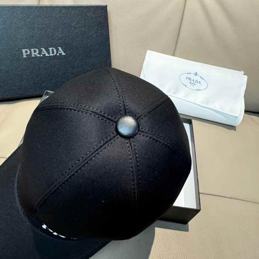 Black royal Prada cap (Master quality)