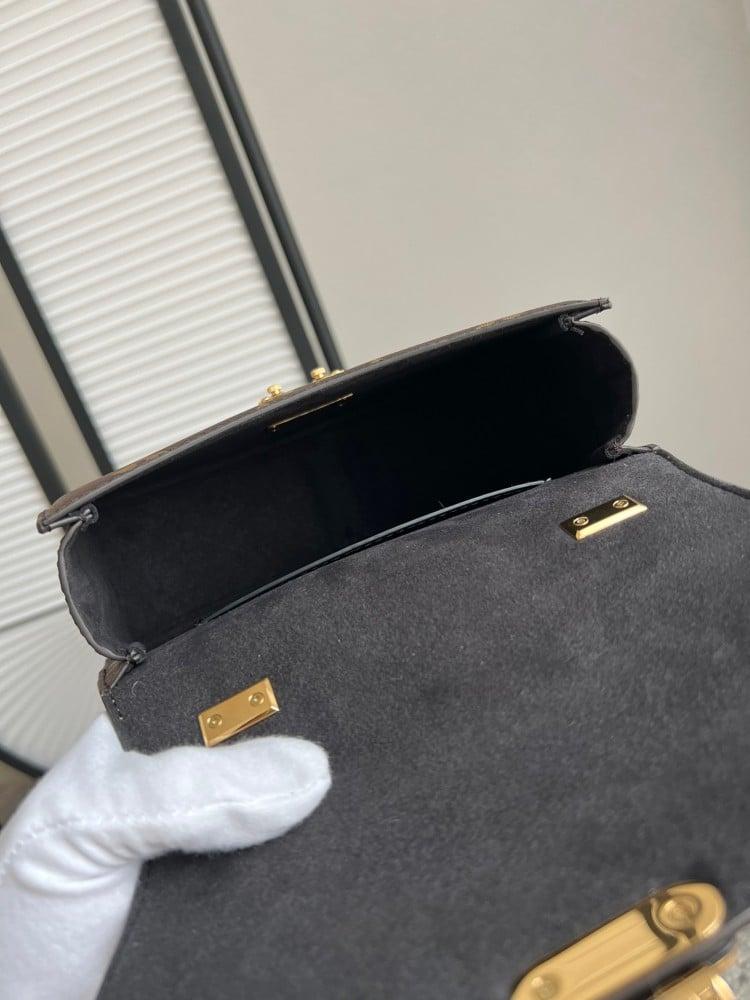 لوي فيتون Tilsitt مقاس 23cm