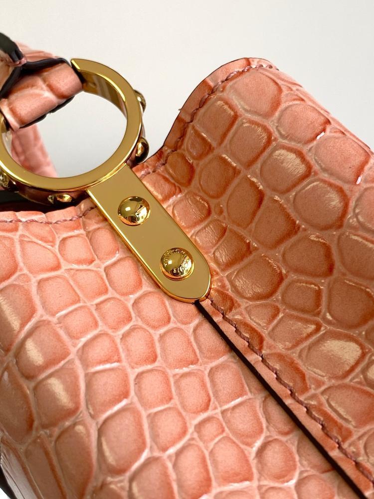لوي فيتون Capucines مقاس 21cm