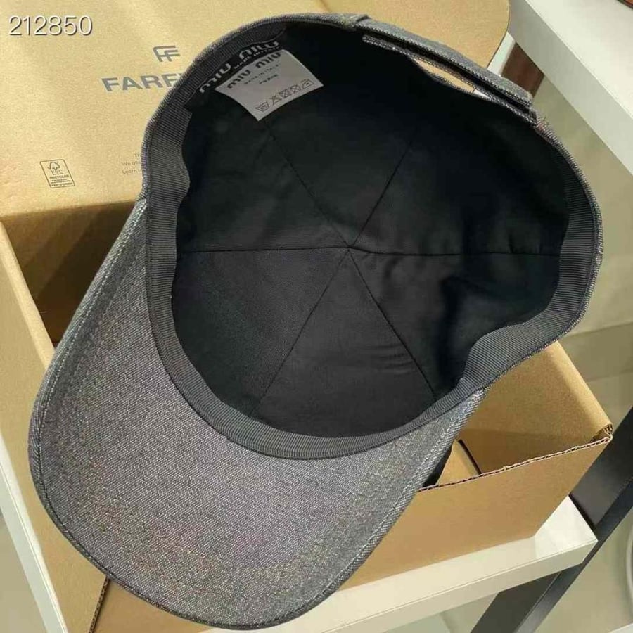 Miu Miu cap (Master Quality)