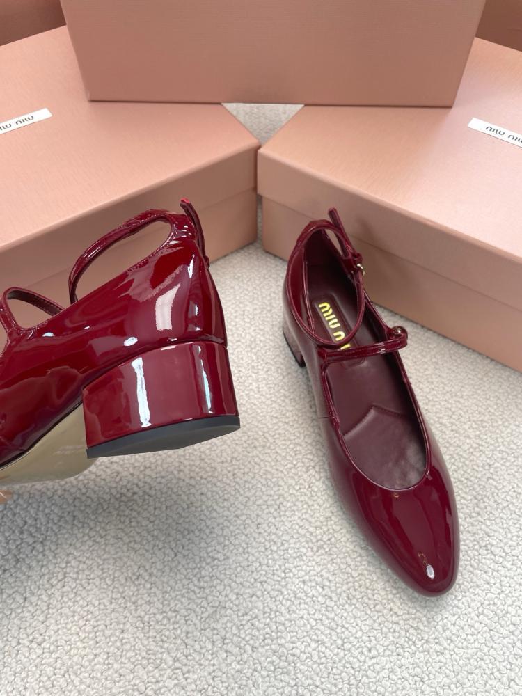 هيلز ميو ميو ارتفاع 3.5cm