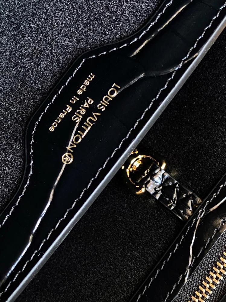 لوي فيتون Capucines مقاس 27cm