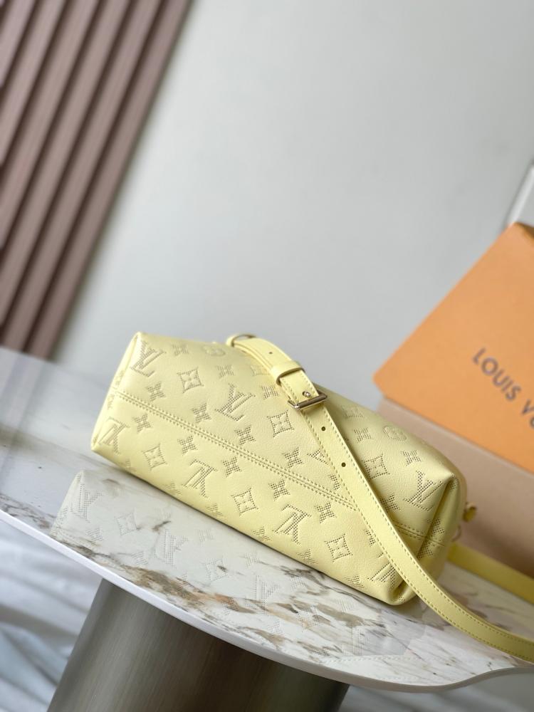 لوي فيتون LV Bundle مقاس 28cm