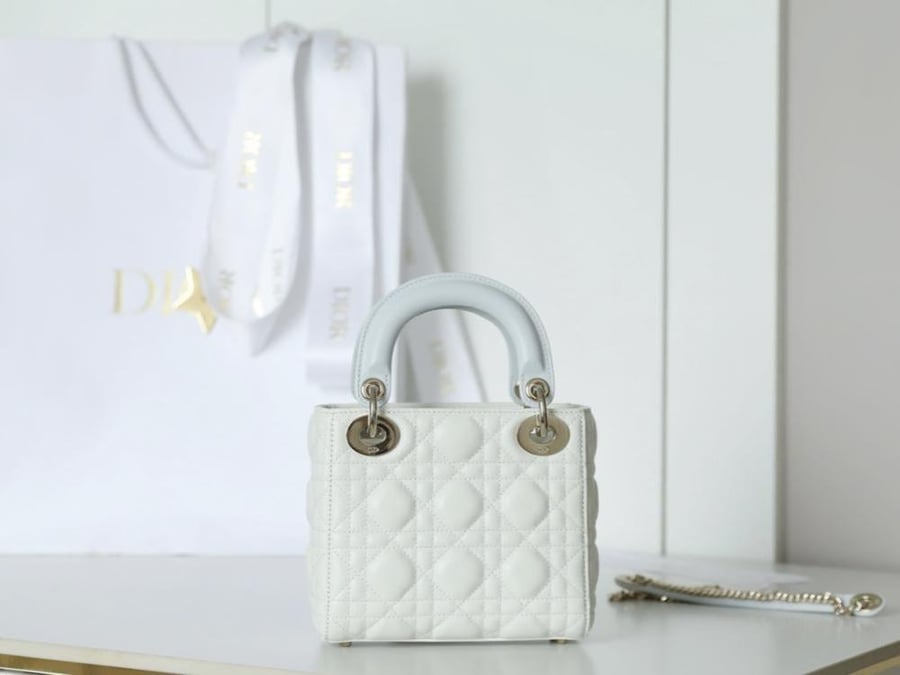 ديور Lady مقاس 17cm