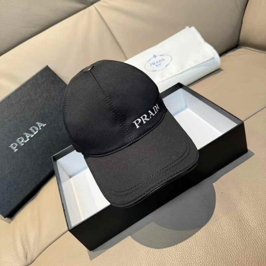 Black royal Prada cap (Master quality)