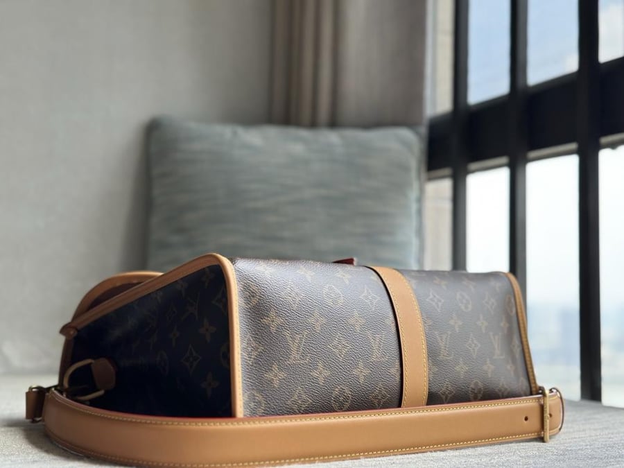 لوي فيتون Jet Lag مقاس MM