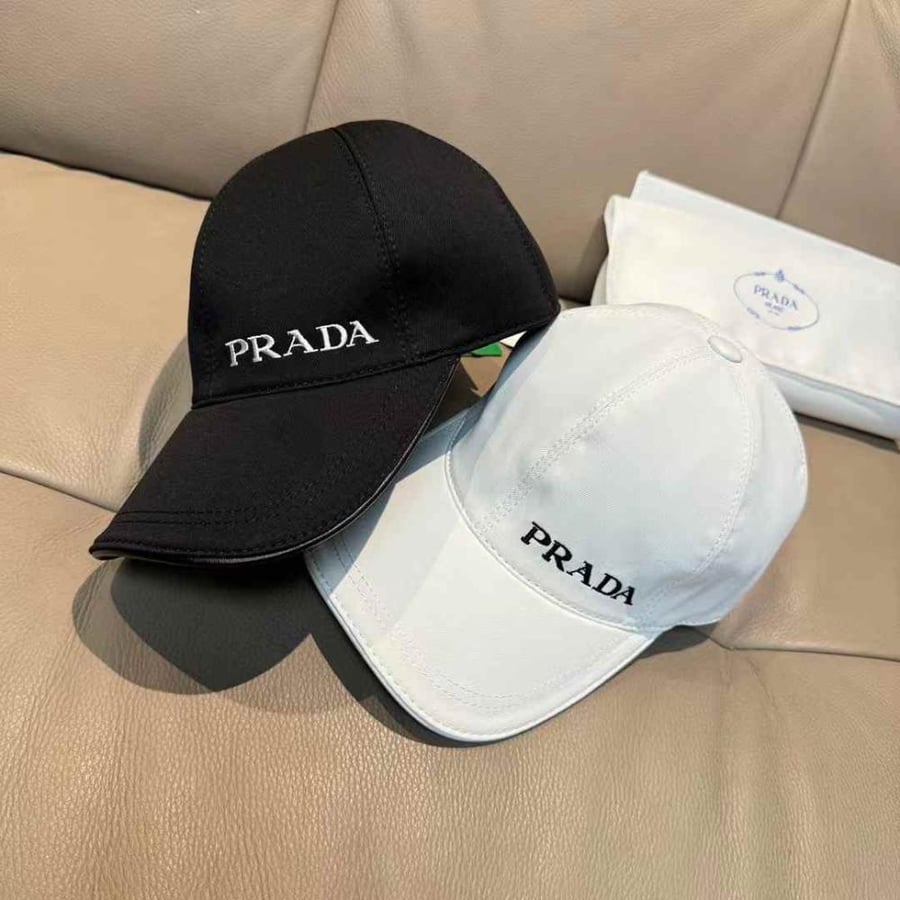 Black royal Prada cap (Master quality)