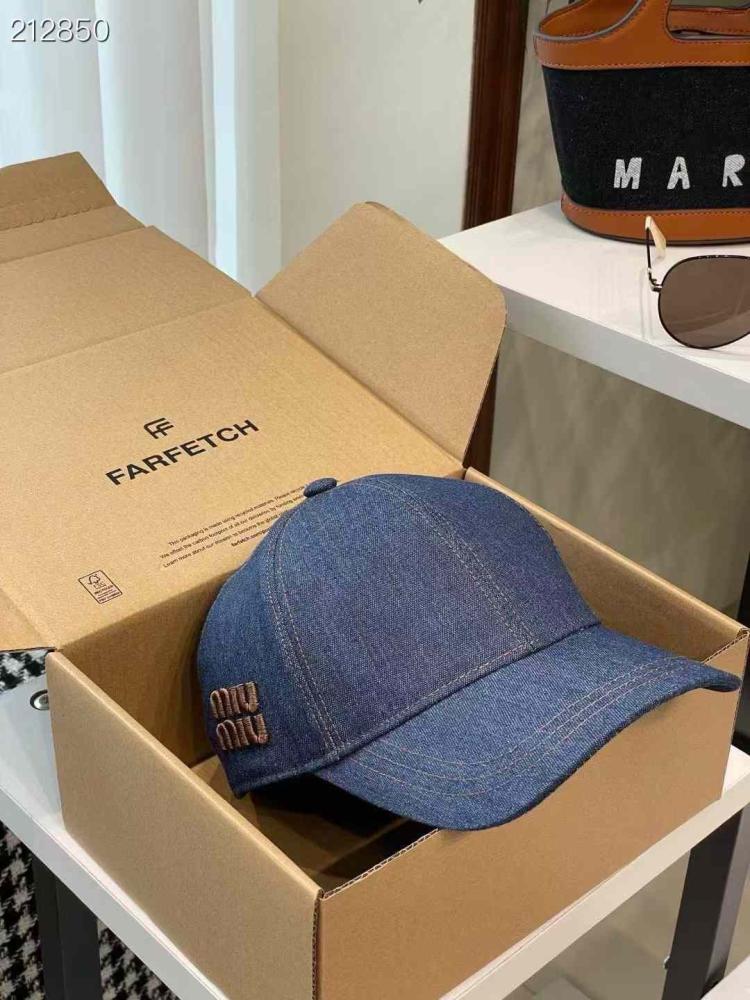 Miu Miu cap (Master Quality)