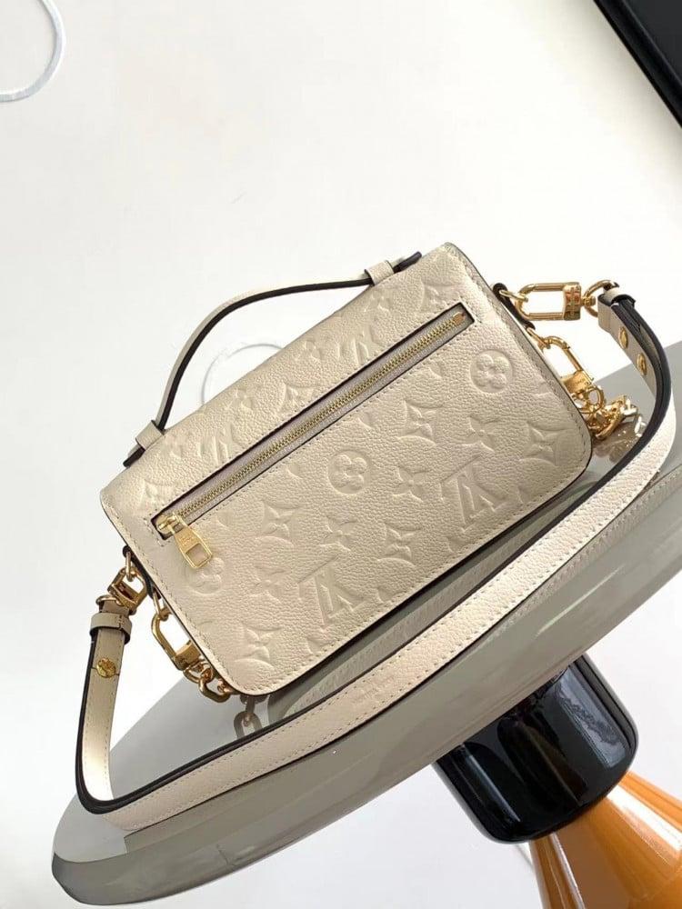 لوي فيتون Pochette Métis East West مقاس 21.5cm