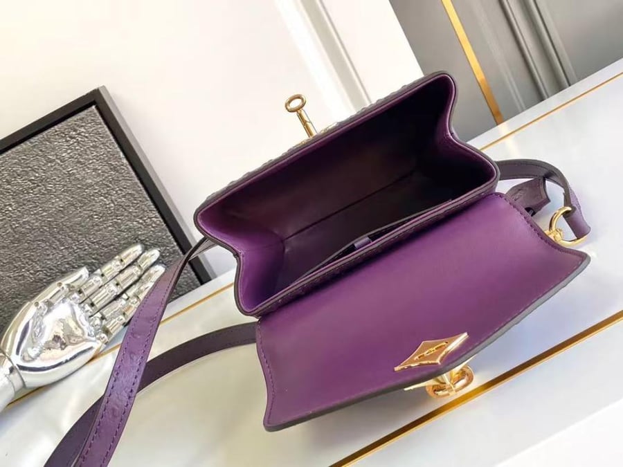 لوي فيتون Rose des Vents Mini مقاس 19cm