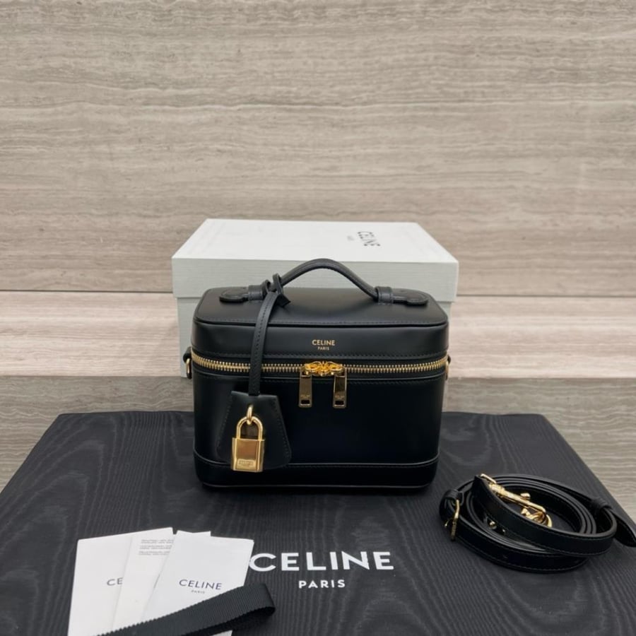 سيلين VANITY IN SHINY مقاس 18cm