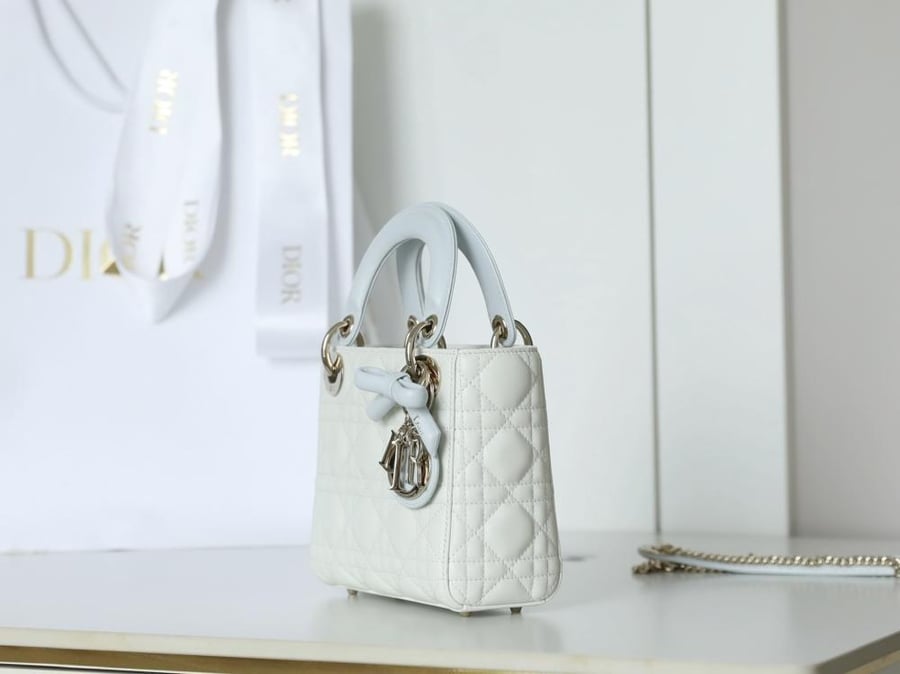 ديور Lady مقاس 17cm