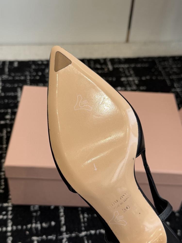 هيلز ميو ميو ارتفاع 8cm