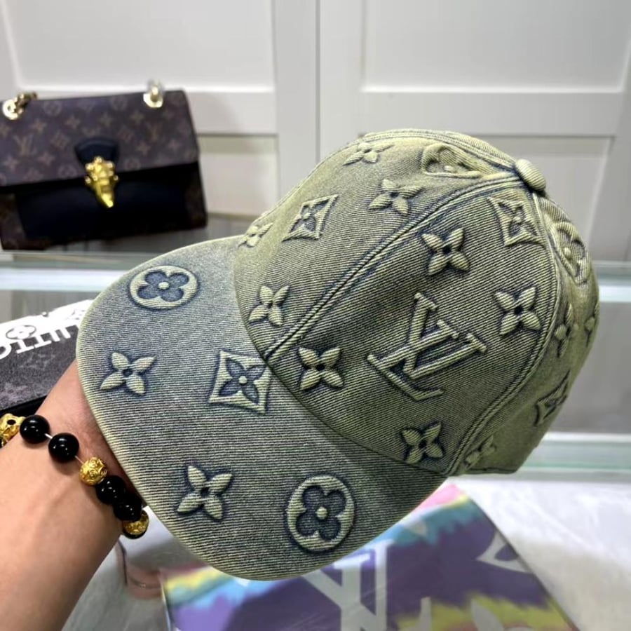 Louis Vuitton Master Cap