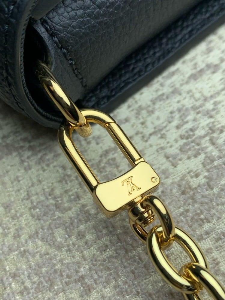 لوي فيتون Wallet On Chain Métis مقاس19cm
