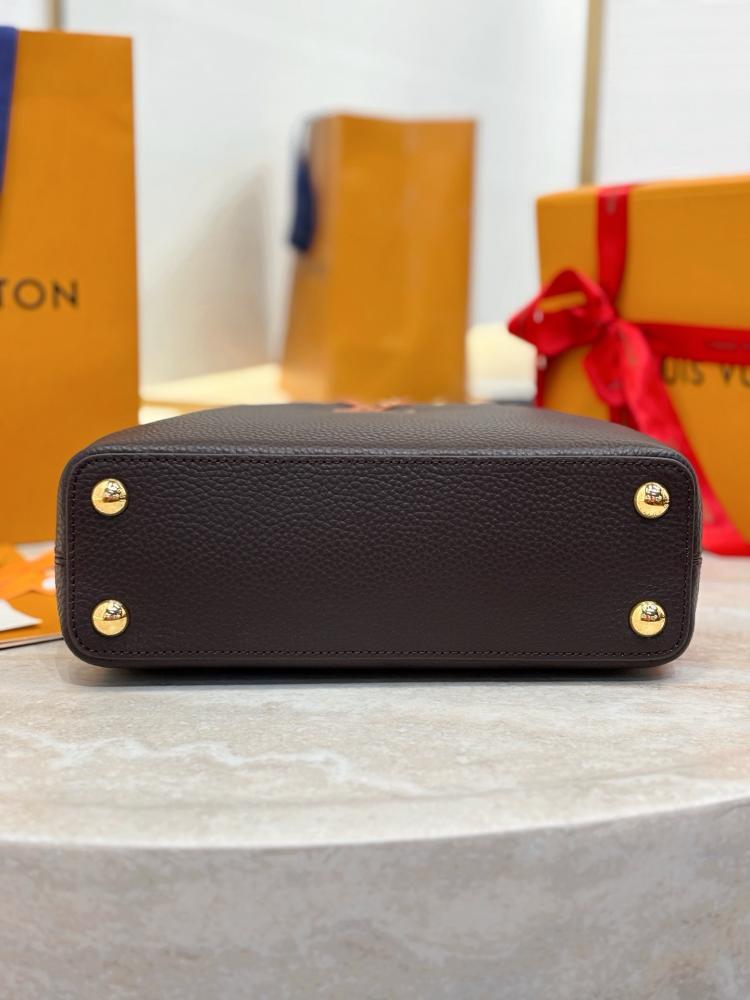 لوي فيتون Capucines BBمقاس 27cm