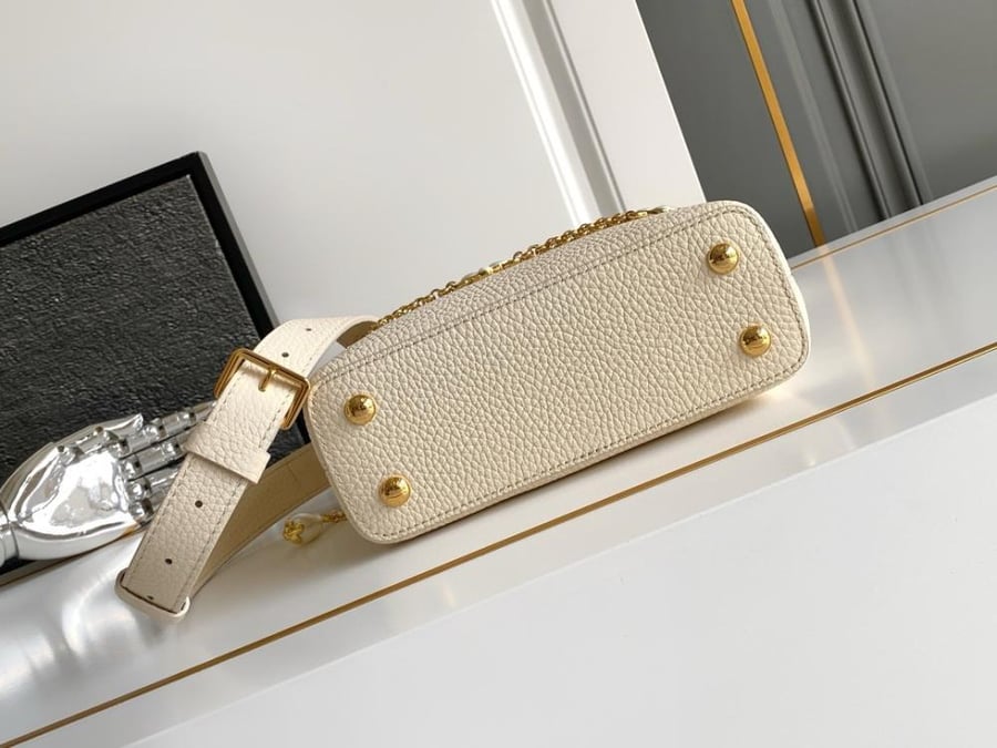 لوي فيتون Capucines مقاس 21cm