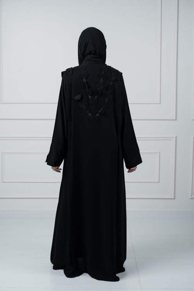 عباية تطريز يدوي كريب ملكي نص كلوش