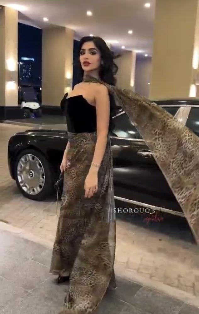 فستان نمري ناعم ستايل مختلف