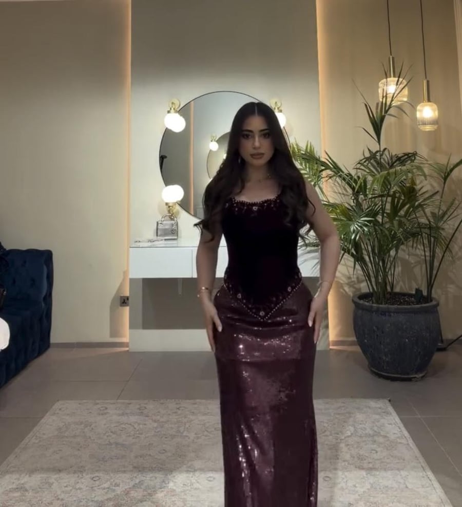 فستان سهره جوخ بتطريز يدوي مع ترتر
