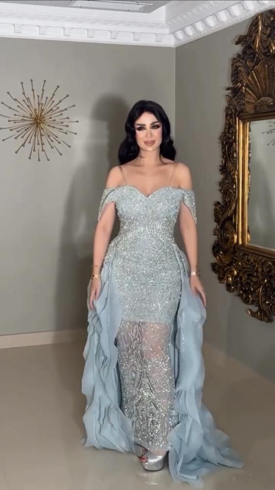 فستان حوريه البحر خرز لونين