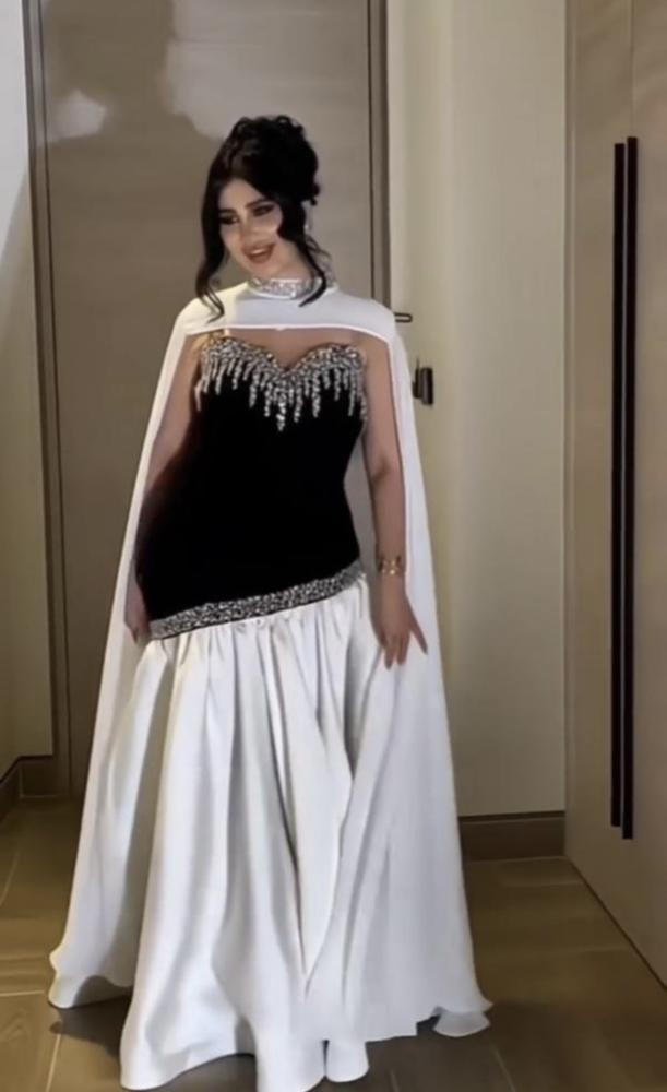 فستان سميره