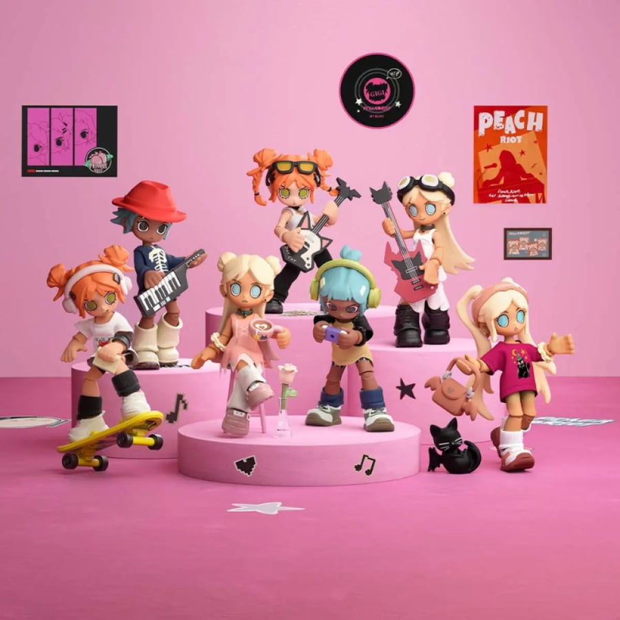 Peach Riot Carry the Music Action Figure Pendant Series