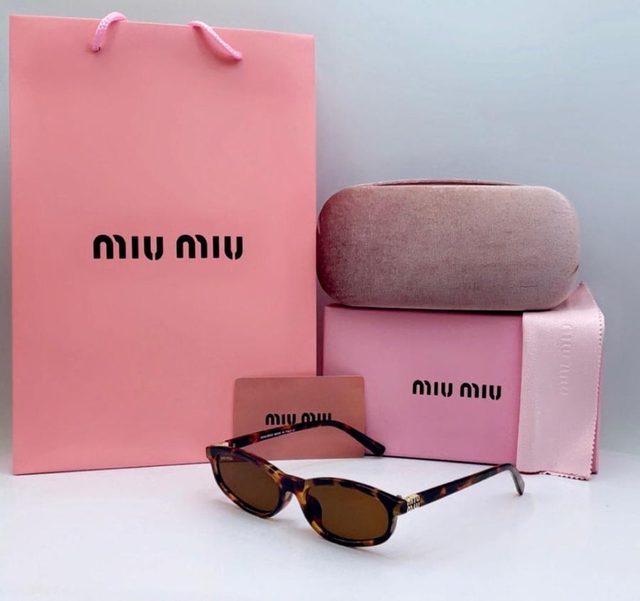 نظارة شمسية Miu Miu