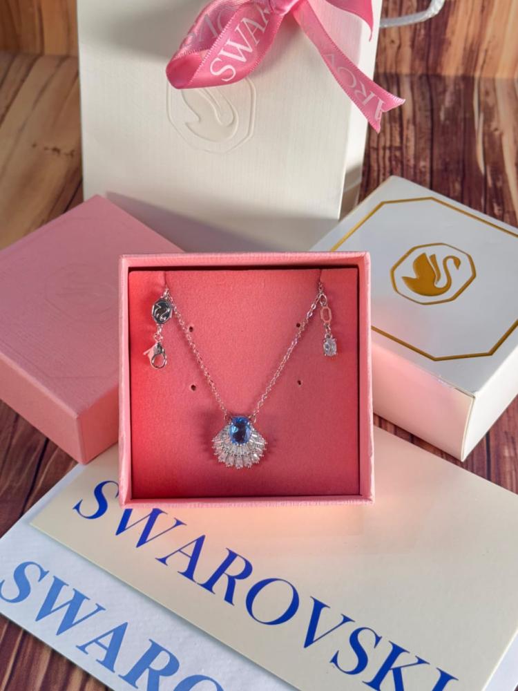 سلسال SWAROVSKI بحجر أزرق ملكي