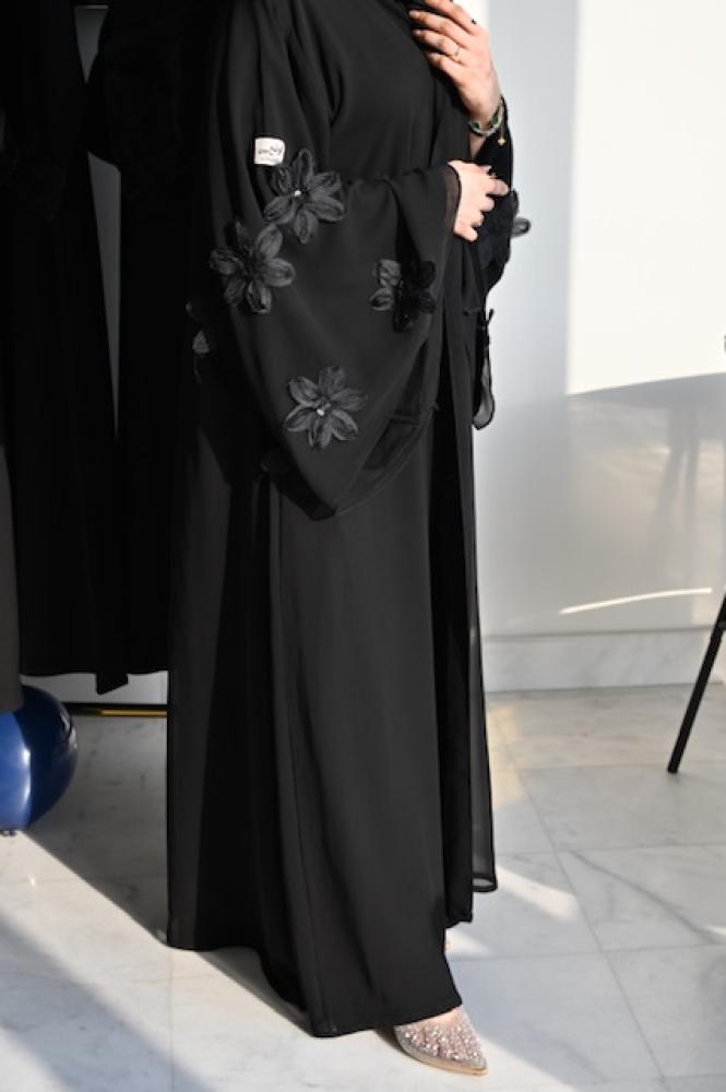 Guest's abaya