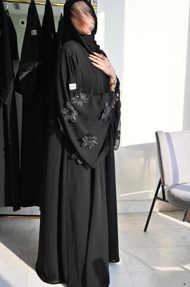 Guest's abaya