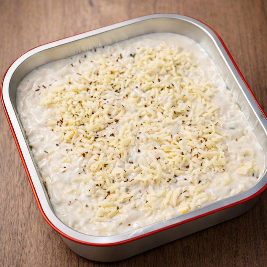 Frozen chicken lasagna tray - large size