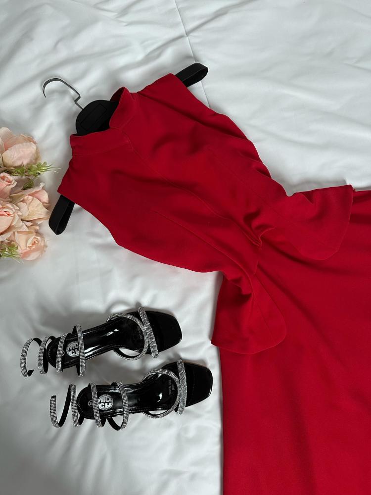 Color dresses: Red sizes with number: 1/2/3/4/5 sizes with letter: S/M/L/XL/XXL material: Barbie original elegant + fiber puffed