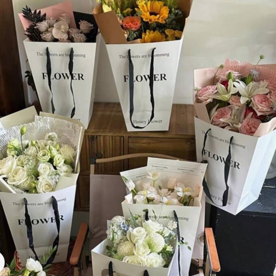 A bag of roses