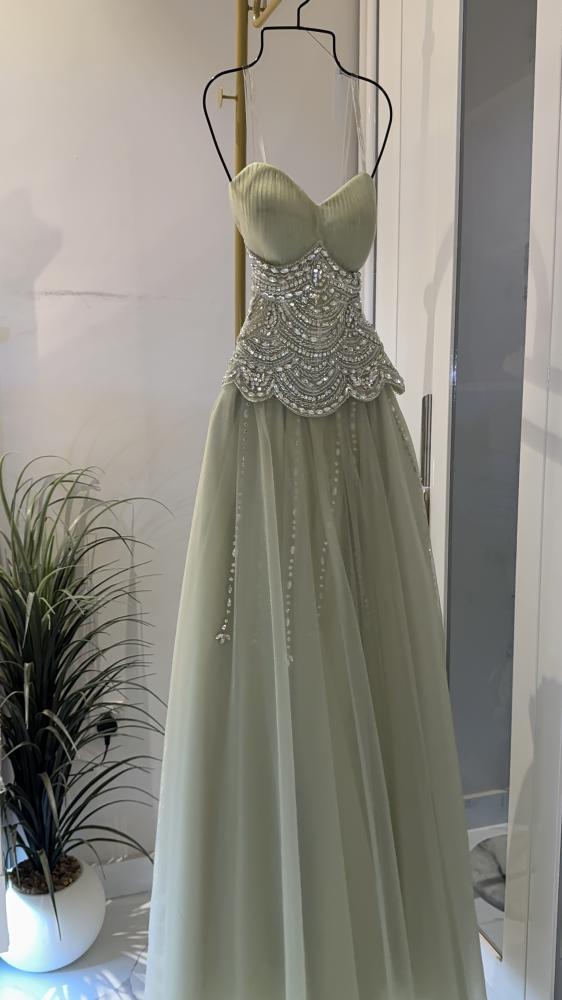فستان روماني