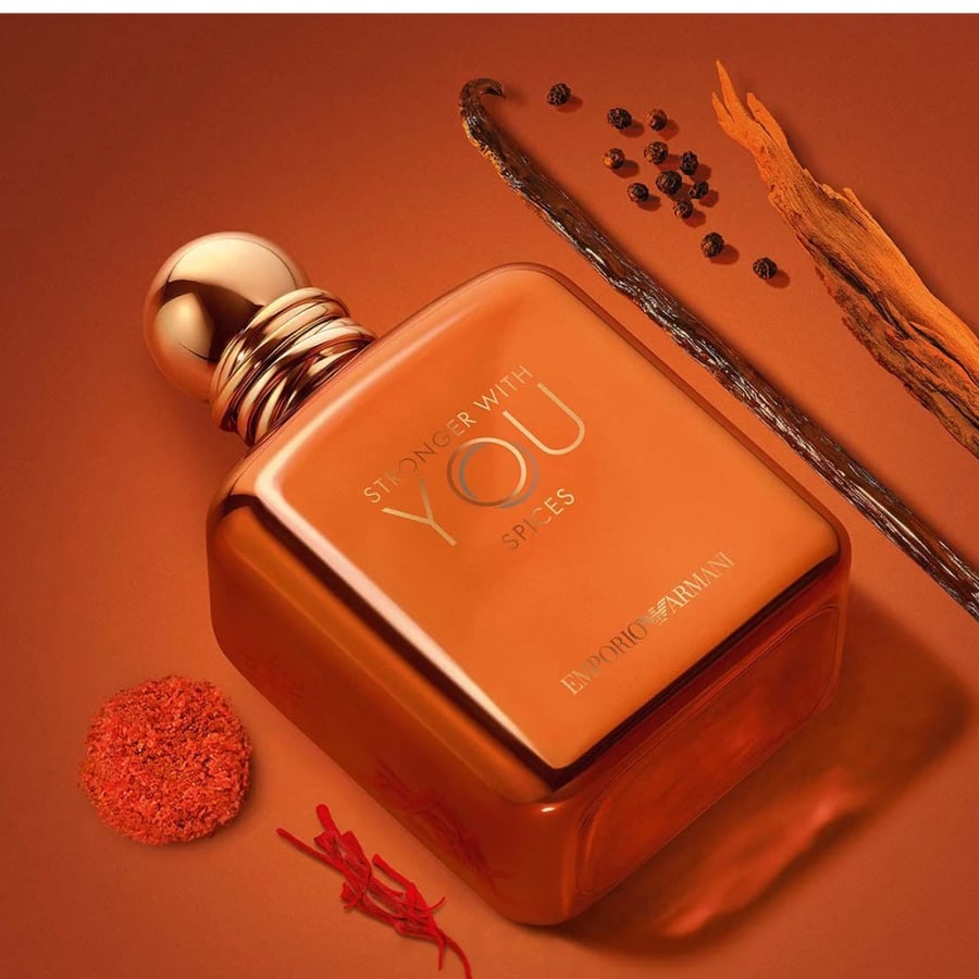 عطر سترونغر ويذ يو سبايسس من جورجيو ارماني للرجال او دو بارفيوم 100 مل