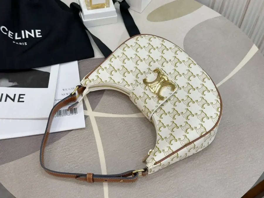 CELINE AVA TRIOMPHE BAG CE44#