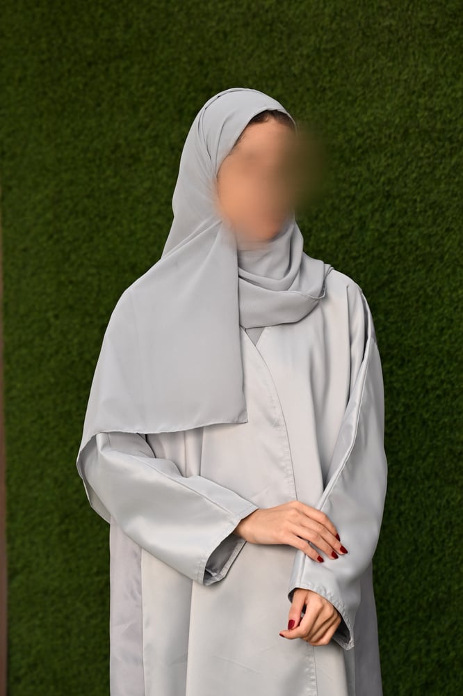 عباية البسمة Albasmah Abaya