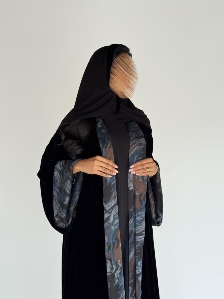 عبايه دبل فيس مخمل