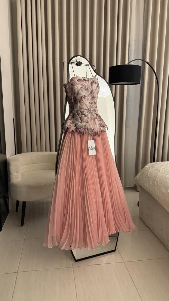 Kayan dress