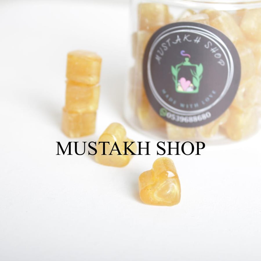 مستكة معطرة برائحة عطورات فرنسيه