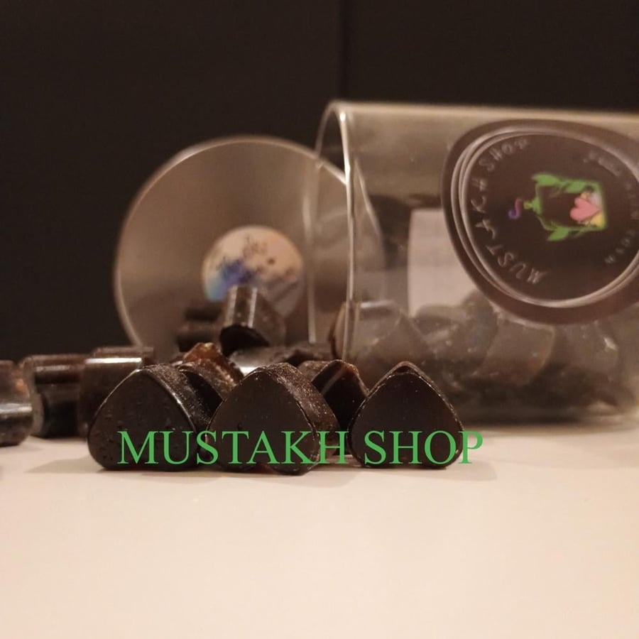 مستكة معطرة برائحة معمول عنبر