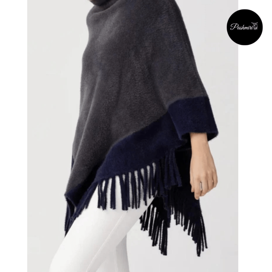 شال رمادي مع طرف كحلي  فرو أرنب طبيعي مع صوف كشميري وتركي      natural rabbit fur scarf with Turkish and Kashmiri wool/