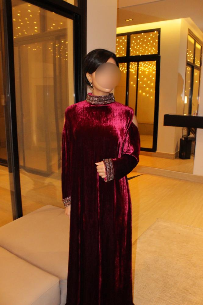 Burgundy Shoulder-Cut Jalabiya with Choker