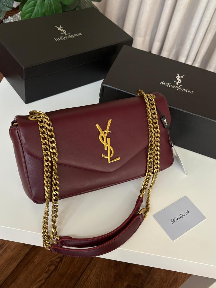 Women's box "Mashaeer"