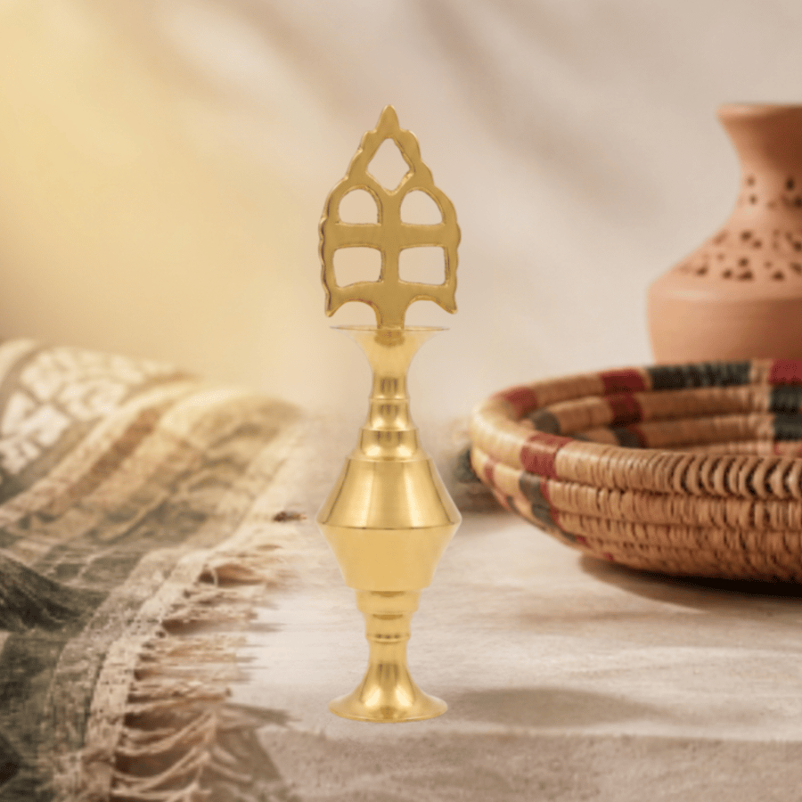 مكحلة نحاس ذهبي  Gold Tone Brass Kohl Container