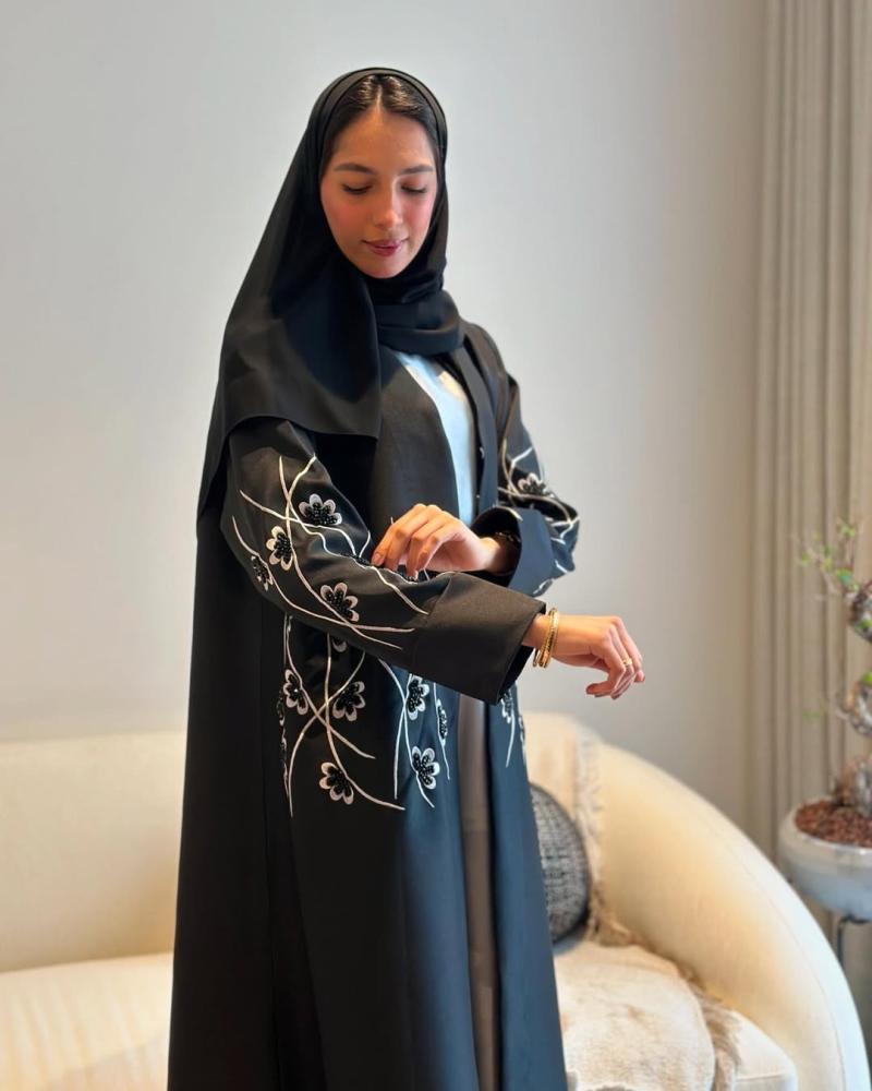 YA 31 Black