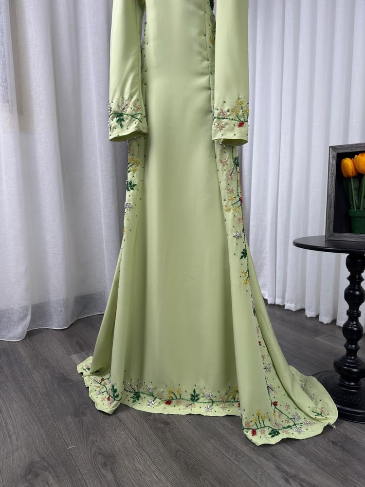 Shatha dress